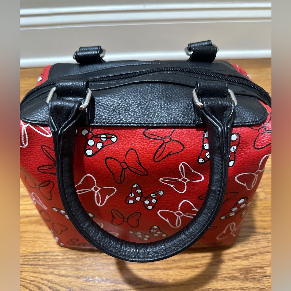 Disney Brand Minnie Mouse purse - Picture 3 of 3